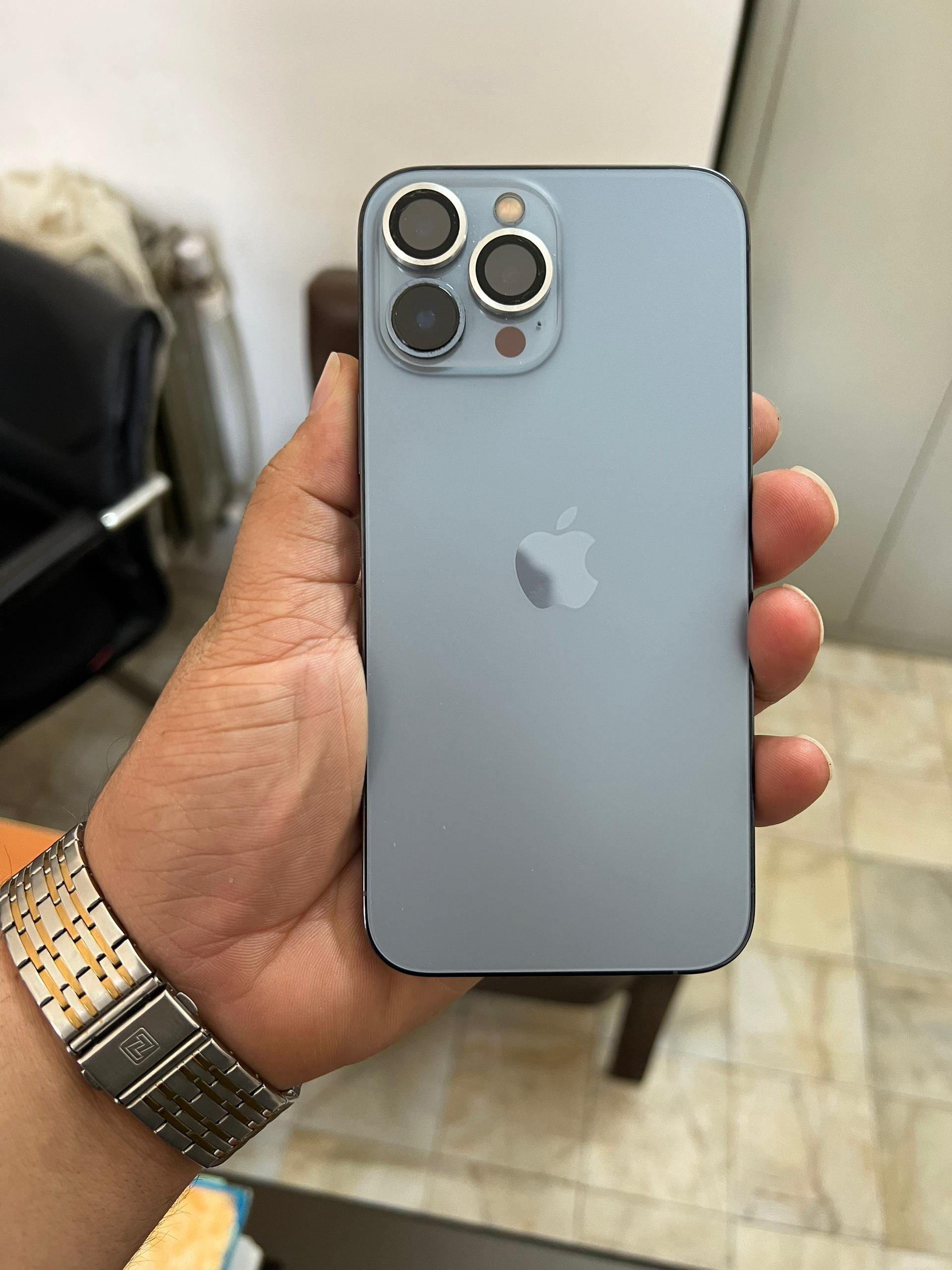 گوشی موبایل اپل مدل iPhone 13 Pro Max ZAA دو سیم‌ کارت ظرفیت 256 گیگابایت و رم 6 گیگابایت (دست دوم) فروخته شد